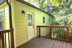 3230 W Shadowlawn Ave NE, Atlanta, GA 30305 - Photo 8