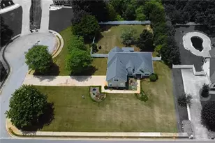 200 Chatfield Way, Locust Grove, GA 30248 - Photo 2