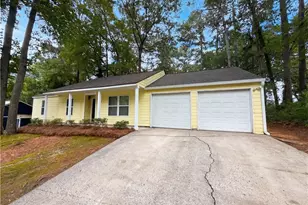 85 Hartley Woods Dr NE, Kennesaw, GA 30144 - Photo 1