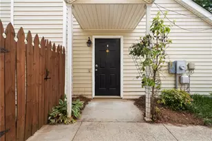 4302 Keats Ct, Austell, GA 30106 - Photo 2
