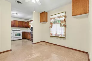 7019 Lake View Ln, Doraville, GA 30360 - Photo 10