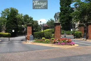 610 Vinings Forest Ct, Smyrna, GA 30080 - Photo 22