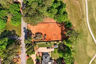 608 E Lake Dr, Gainesville, GA 30506 - Photo 6