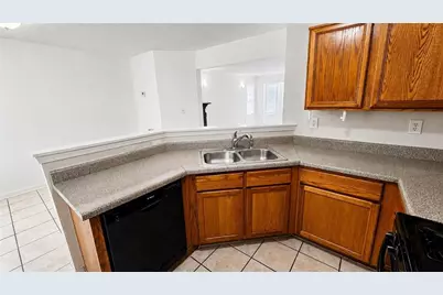1271 Vintage Pointe Dr, Lawrenceville, GA 30044 - Photo 2