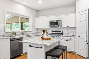500 Elkhorn Pl, Woodstock, GA 30189 - Photo 16
