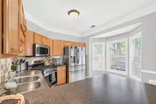 2114 Millgate Ln, Buford, GA 30519 - Photo 6