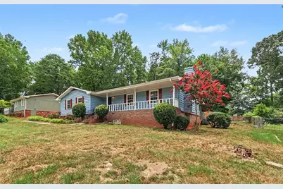 5385 Rockmoor Drive, Stone Mountain, GA 30088 - Photo 6