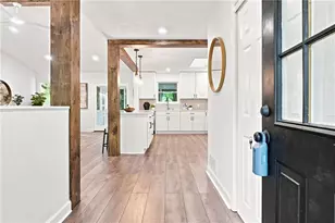 192 Shalloway Dr NE, Kennesaw, GA 30144 - Photo 2