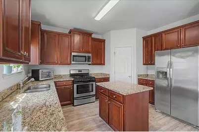 614 Maltese Drive, Atlanta, GA 30349 - Photo 16