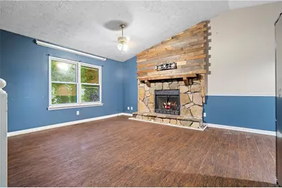571 Tate Creek Court NW, Acworth, GA 30102 - Photo 2