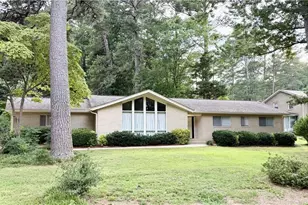 645 Dorsey Cir SW, Lilburn, GA 30047 - Photo 1
