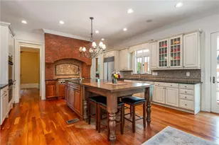 360 Kent Rd, Roswell, GA 30075 - Photo 16