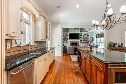 360 Kent Road, Roswell, GA 30075 - Photo 14