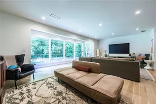 1036 Vistavia Cir, Decatur, GA 30033 - Photo 16