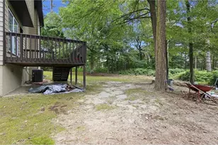 1185 Brook Meadow Ct, Lawrenceville, GA 30045 - Photo 16