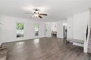 1185 Brook Meadow Ct, Lawrenceville, GA 30045 - Photo 4