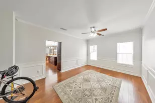 221 Courtland Oaks Dr SW, Marietta, GA 30060 - Photo 12