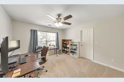 221 Courtland Oaks Drive SW, Marietta, GA 30060 - Photo 36