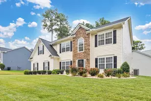 221 Courtland Oaks Dr SW, Marietta, GA 30060 - Photo 2