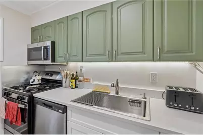 115 Biscayne Drive NW #F6, Atlanta, GA 30309 - Photo 8