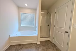 1354 Willow Brk Cir, Jonesboro, GA 30238 - Photo 14