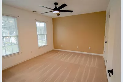 632 Oakview Trail, Stone Mountain, GA 30087 - Photo 16