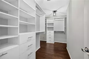 4766 Chamblee Dunwoody Rd, Dunwoody, GA 30338 - Photo 14