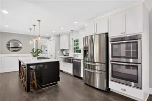 4766 Chamblee Dunwoody Rd, Dunwoody, GA 30338 - Photo 4