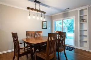 6391 Hawthorne Terrace, Peachtree Corners, GA 30092 - Photo 10