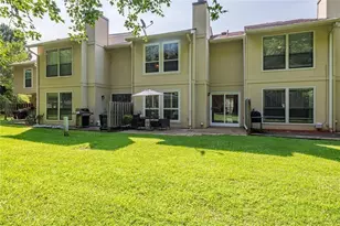 6391 Hawthorne Terrace, Peachtree Corners, GA 30092 - Photo 28