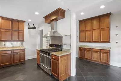 1079 Monroe Drive NE, Atlanta, GA 30306 - Photo 34