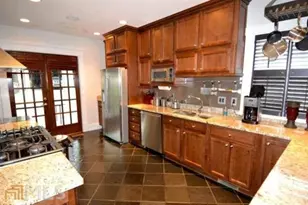 1079 Monroe Dr NE, Atlanta, GA 30306 - Photo 12