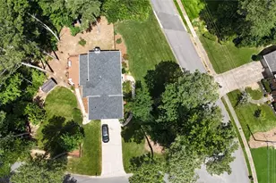 3041 Coach Ln, Marietta, GA 30062 - Photo 32