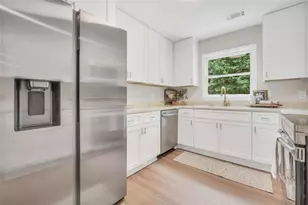 14908 Brown Bridge Rd, Covington, GA 30016 - Photo 10
