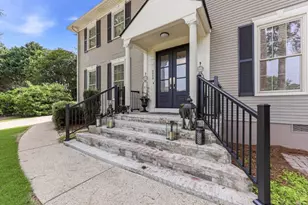 2859 Village Ct, Gainesville, GA 30506 - Photo 4