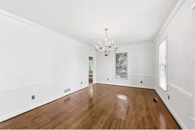 2859 Village Court, Gainesville, GA 30506 - Photo 10