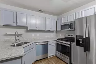 13506 Aventide Ln, Alpharetta, GA 30004 - Photo 14