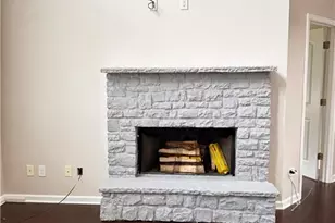 237 Franklin St, Braselton, GA 30517 - Photo 10