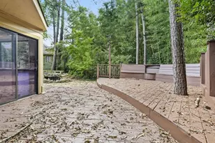1000 Muirfield Dr, Marietta, GA 30068 - Photo 4