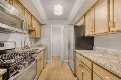 6851 Roswell Road #A5, Atlanta, GA 30328 - Photo 4