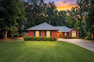 2035 Huntington Hill Trace, Buford, GA 30519 - Photo 1