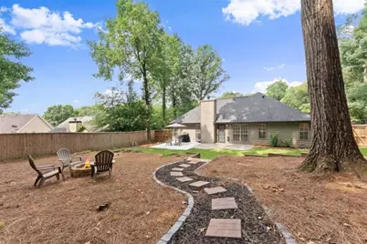 2035 Huntington Hill Trace, Buford, GA 30519 - Photo 22