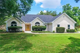 1001 Marie Hill Ct, Conyers, GA 30094 - Photo 2