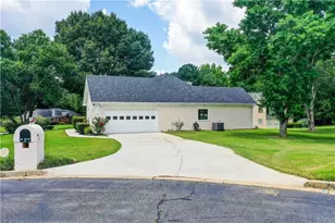 1001 Marie Hill Ct, Conyers, GA 30094 - Photo 32