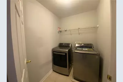 12945 Morningpark Circle, Alpharetta, GA 30004 - Photo 10