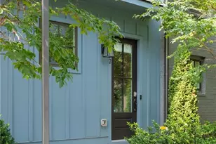 132 Pacer Pl, Atlanta, GA 30342 - Photo 2