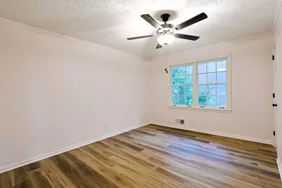 2016 Gibralter Way, Conyers, GA 30012 - Photo 12