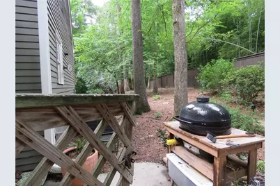 4464 Woodland Brook Drive SE, Atlanta, GA 30339 - Photo 10