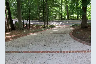4464 Woodland Brook Drive SE, Atlanta, GA 30339 - Photo 4