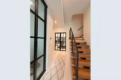 2110 E Roxboro Road NE, Atlanta, GA 30324 - Photo 4